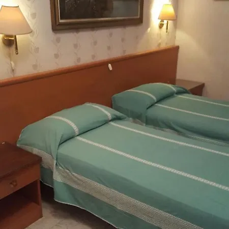 Hotel Sara