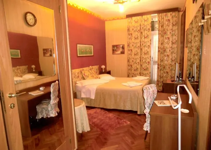 Hotel Sara